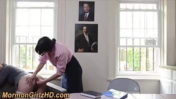 Preview 2 of Dubai Aabiansex - Mormon amateur eats muff