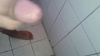 Preview 3 of New Rep In India Video - Gozada antes do banho