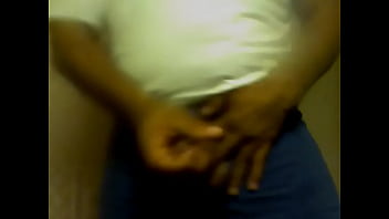 Preview 4 of Pisciare Woman - VID 20151101 015522