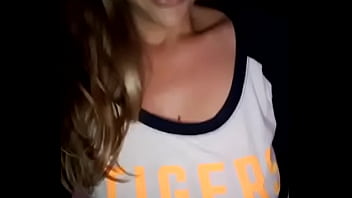 Preview 1 of Poor Man And Boss Wife Sex - xvideos.com fff809e6bbfc909fec55107502566de7