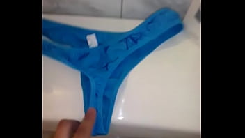 Preview 2 of Massive Cum Eruption - La Tanga De Mi Cu&ntilde_ada