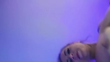 Preview 2 of Marie Anm - Baile,  seducci&oacute_n,  folleteo aqu&iacute_ es nada de ch&aacute_chara masajista sexual con mis lindas tetas cuando llegan esos clientes que se tiran horas enteras viendo como bailo para ellos sin parar