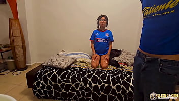 Preview 1 of Little African Booty Walk - Me la cojo mientras vemos el partido