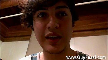 Preview 1 of In So Big Big Com - Gay teen anal masturbate movietures Hunter Tyler Blow His Buddy