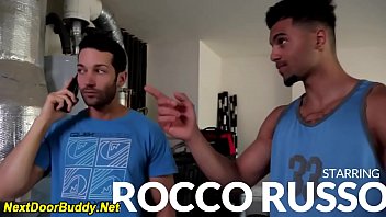 Preview 1 of 18 Jahre Hure - Muscly jock gets facial
