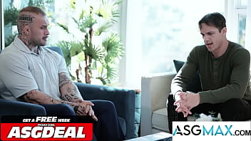 Preview 1 of Buzzer Jordan El - Power Crazy Parole Officer Fucks Tatted Muscle Ex-Con