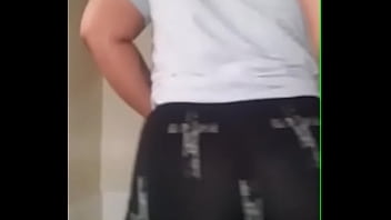 Preview 1 of Pissing Sport Water - Bomb ass pussy