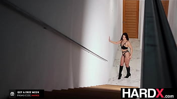 Preview 1 of Cornudo Petuano - Petite Hottie Analized By BIG Cock - Ivy Ireland - HardX