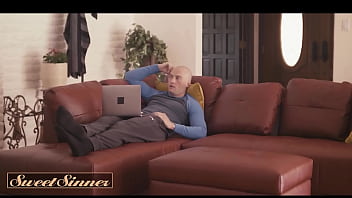 Preview 1 of Revang Sex - Tommy Gunn Dives In Between His Wife Avi Love&#039_s Legs Giving Her The Ultimate Pleasure - SWEET SINNER
