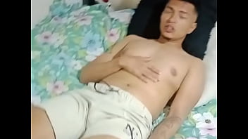Preview 1 of X Hd Videoxxx - Se la chupo a mi hermanastra est&aacute_ enfermo y se que una buena mamada lo va ayudar