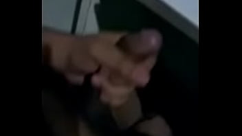 Preview 1 of World Hits Xxxx Video - Gordinho Safado Batendo punheta