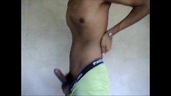 Preview 2 of Rubber Free Porn Hood - MICHAEL que rico ni&ntilde_o gay