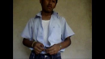 Preview 1 of Rubber Free Porn Hood - MICHAEL que rico ni&ntilde_o gay