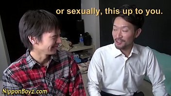 Preview 1 of Pothto X Pak - Japanese dude sucks cock