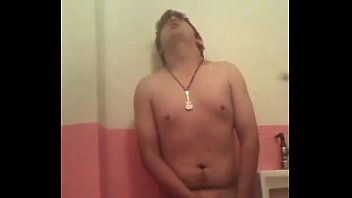 Preview 1 of Aux Tv - video-1445225534.mp4