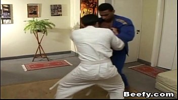 Preview 1 of Sunny Leone A X Video - beefy 05 7ms x264