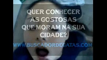 Preview 1 of Man With Girl Boobs - Melando as gostosas no Leitinho