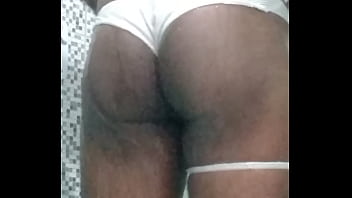 Preview 3 of Xx Video Davunlod - May Lopes no banheiro