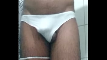 Preview 1 of Xx Video Davunlod - May Lopes no banheiro
