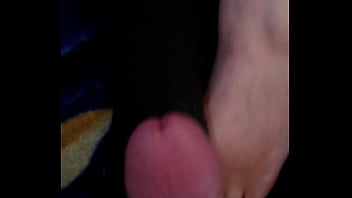 Preview 4 of Mujy Ni Karni Sex Plz - Raven&#039_s Feet Rubbed By Cock