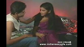 Preview 1 of Tamil Girl Hidden Bath - Calcutta Bhabhi 2X