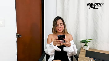 Preview 3 of Onli Lesbiian - Dra. perverted masturbates in her doctor&#039_s office
