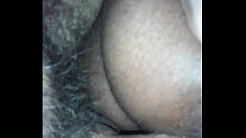 Preview 4 of Mom Lesbian Gift - casada dando o cusinho