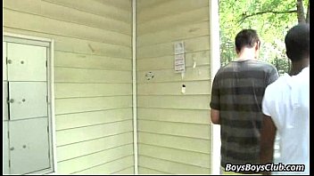 Preview 2 of Sexo Plov - White guy enjoying black dick ass fucked 12