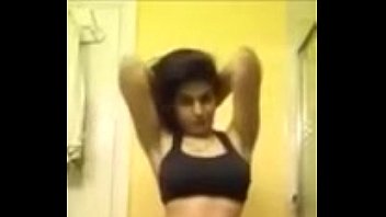 Preview 1 of Cinyrvdje - Hot Nice-Looking Punjabi Hotty Exposing n Masturbating