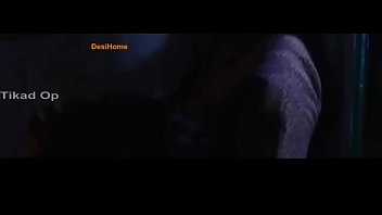 Preview 4 of Vajina Cell Open First Time - Tara Alisha navel kiss so hot...