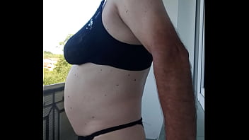 Preview 2 of Annie Body Toying - nagaania nago na balkonie , spragniona