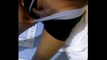 Preview 3 of Belly Punishmant - Moreno Tatuado,  Excitante
