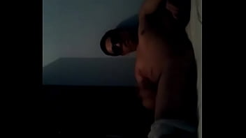Preview 2 of Jonas Treanor - Latino arrecho haci&eacute_ndose una paja