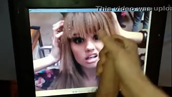 Preview 1 of Laura Tari - xvideos.com 493c471e6453019f6f3ecc06c441bfcb