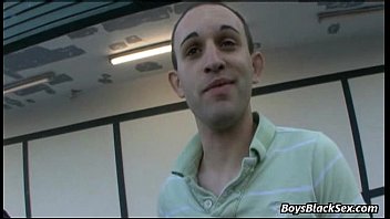 Preview 2 of Carmen Di Pietro Lucrezia Borgia - Interracial Bareback Gay Hardcore Porn 22