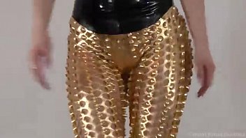 Preview 3 of Xxnx Olan Seks - Sexy Liquid Gold Leggings Fetish