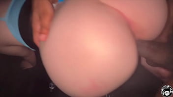 Preview 4 of Snilegn Vido - busty Canadian gets poked in backseat pt 1