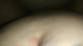 Preview 3 of Face Fucking Mms - minha prima ama jogar videogame enquanto leva rola na buceta - Casal Akira