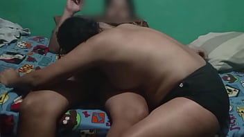 Preview 2 of Kazino Orel Reshka - Amante caliente chupando polla y cabalgando verga de su joven amante