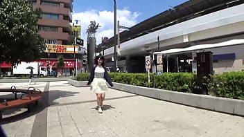 Preview 1 of Desi Baby Peesing - full version https://bit.ly/3pEOv0U