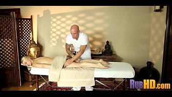 Preview 4 of Colombian Bitch Soffie - Fantasy Massage 10853