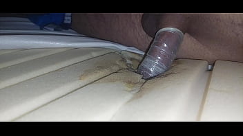 Preview 3 of Great Pili - I fuck the mattress and ejaculate the sperm in the condom