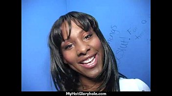 Preview 2 of Www Vdosxvlx Xvl Com - Sexy ebony enjoying gloryhole 12