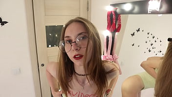Preview 2 of Big Sex Gym Porn - Nyloned business women Kali and Dalny need to get off