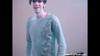 Preview 1 of Facial Cut Swap - Sex teen small cock gay mobile Southern fellow Joey might be nice and