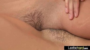 Preview 3 of Petisita Adolecente - Hot Lesbians Playing With Their Puss And Boobs video-01
