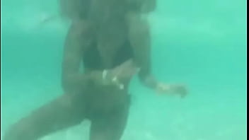 Preview 3 of Baby Mamy Sex - He didn&rsquo_t resist and had to record me #ass #beach #pussy #porn #sexybody #body #playa #juegos #sexy #Public