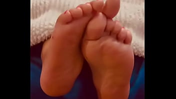 Preview 2 of Be Xxvi - Anna soles