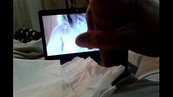 Preview 4 of Dog And Ladis Sex - punheta pra gostosa do skype