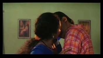 Preview 3 of Vintage Fist Tube - Hot Romantic Kiss Scenes